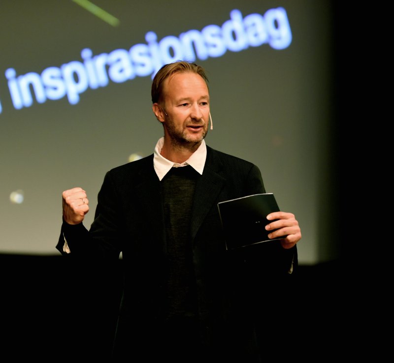Kjetil Andre Aamodt var konferansier på den nasjonale partnersamlingen