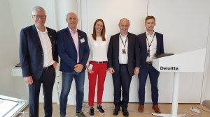 Leif Øverland (NTF), Cato Haug (Sarpborg 08), Vibeke Johannessen (Brann), ndreas Enger (Deloitte) og Audun Romstad Stavne (Deloitte)
